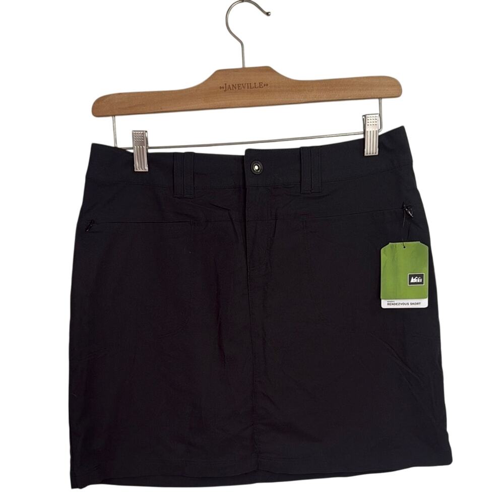 REI Women’s Rendezvous Black Shorts Skort New with Tag W1272 Sz 6